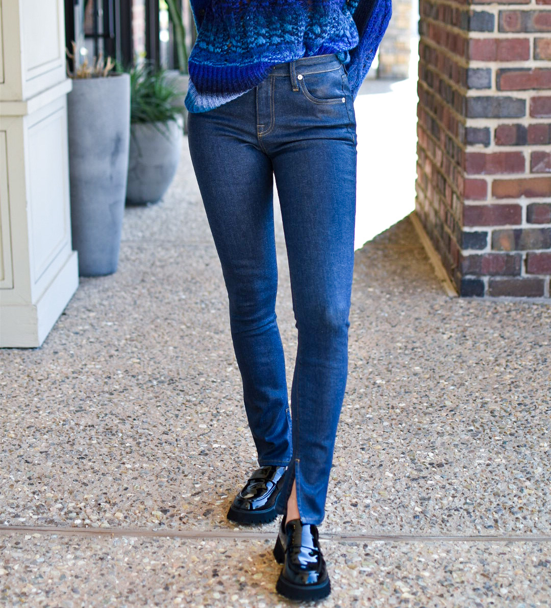 INDIGO SKINNY JEANS