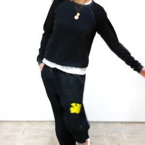 FREECITY Lucky Rabbits Sweatshirt in Super Black