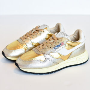 AUTRY Reelwind Low Sneaker in Gold/Gold
