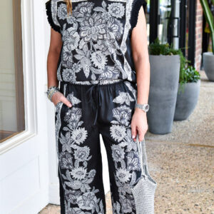 Current Air Sleeveless Top and Wide Leg Pant in Black Multi