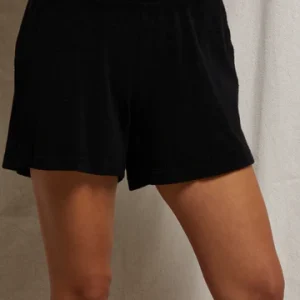 PERFECT WHITE TEE Emily Loop Terry Short in True Black