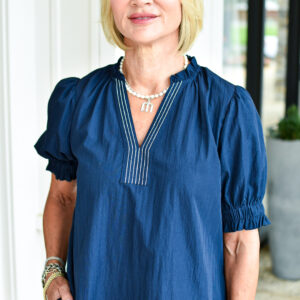 Short Sleeve V-Neck Top in Navy