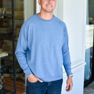 HOLDERNESS & BOURNE The Kennedy Pullover in Heathered Bedford