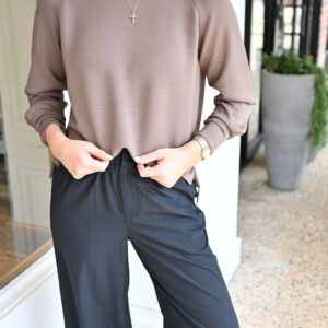 VARLEY Zosia Crew Neck Midlayer Top in Coffee Quartz