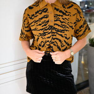 ESSENTIEL ANTWERP Intarsia Zebra Knitted Polo in Combo Cinnamon Rufous