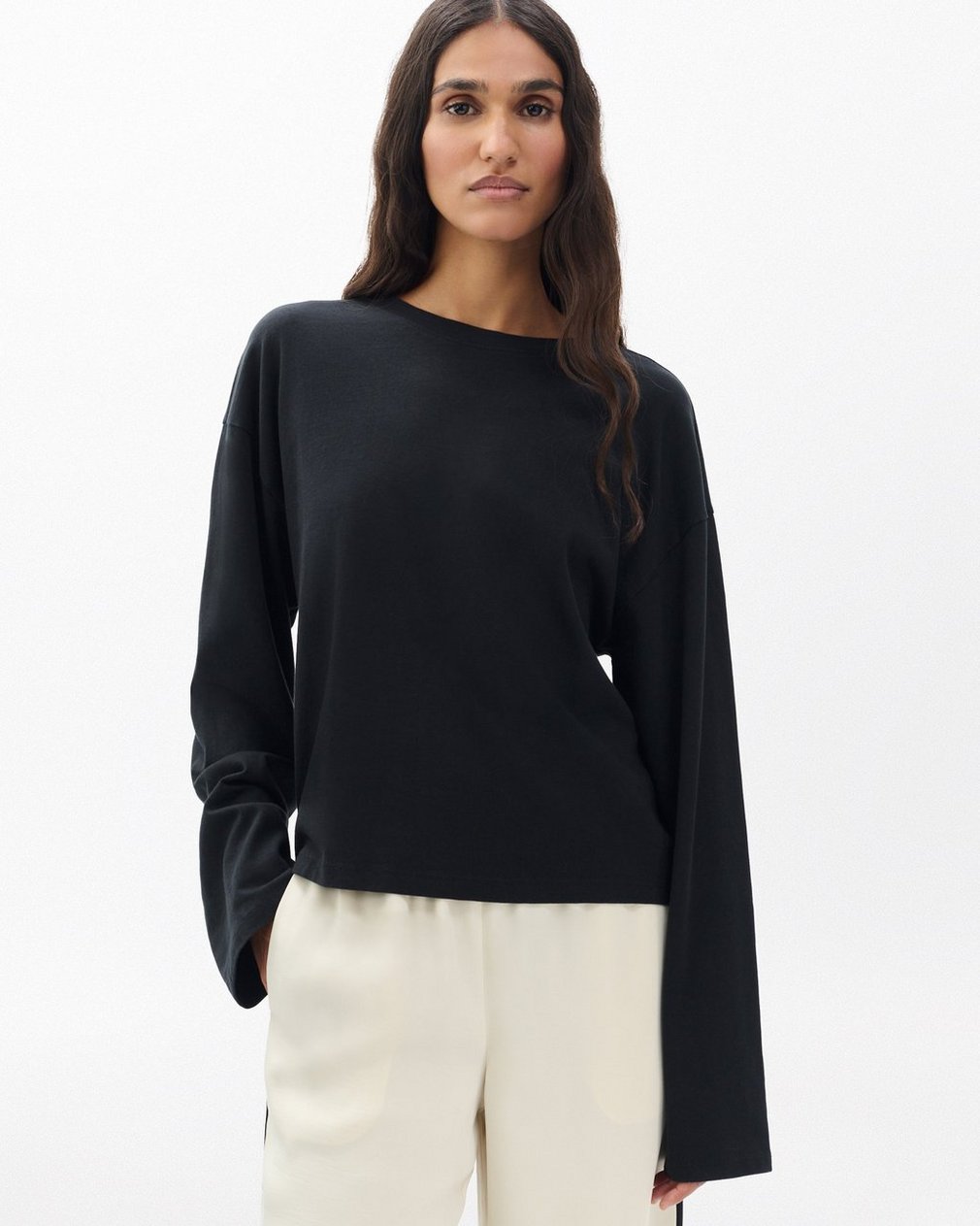 Kelly-Boxy-Long-Sleeve-Tee-001