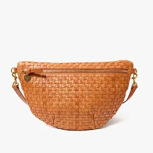 CLARE V. Grande Fanny in Natural