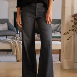FRANK & EILEEN West Village NYC Trouser in Washed Black Denim
